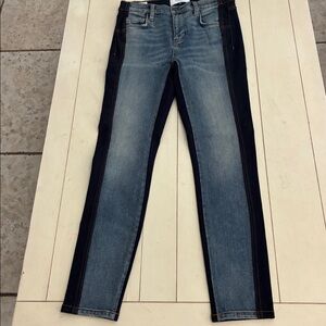 #3132 Current/Elliott Blue Denim Jeans 2 tone denim. Size 24